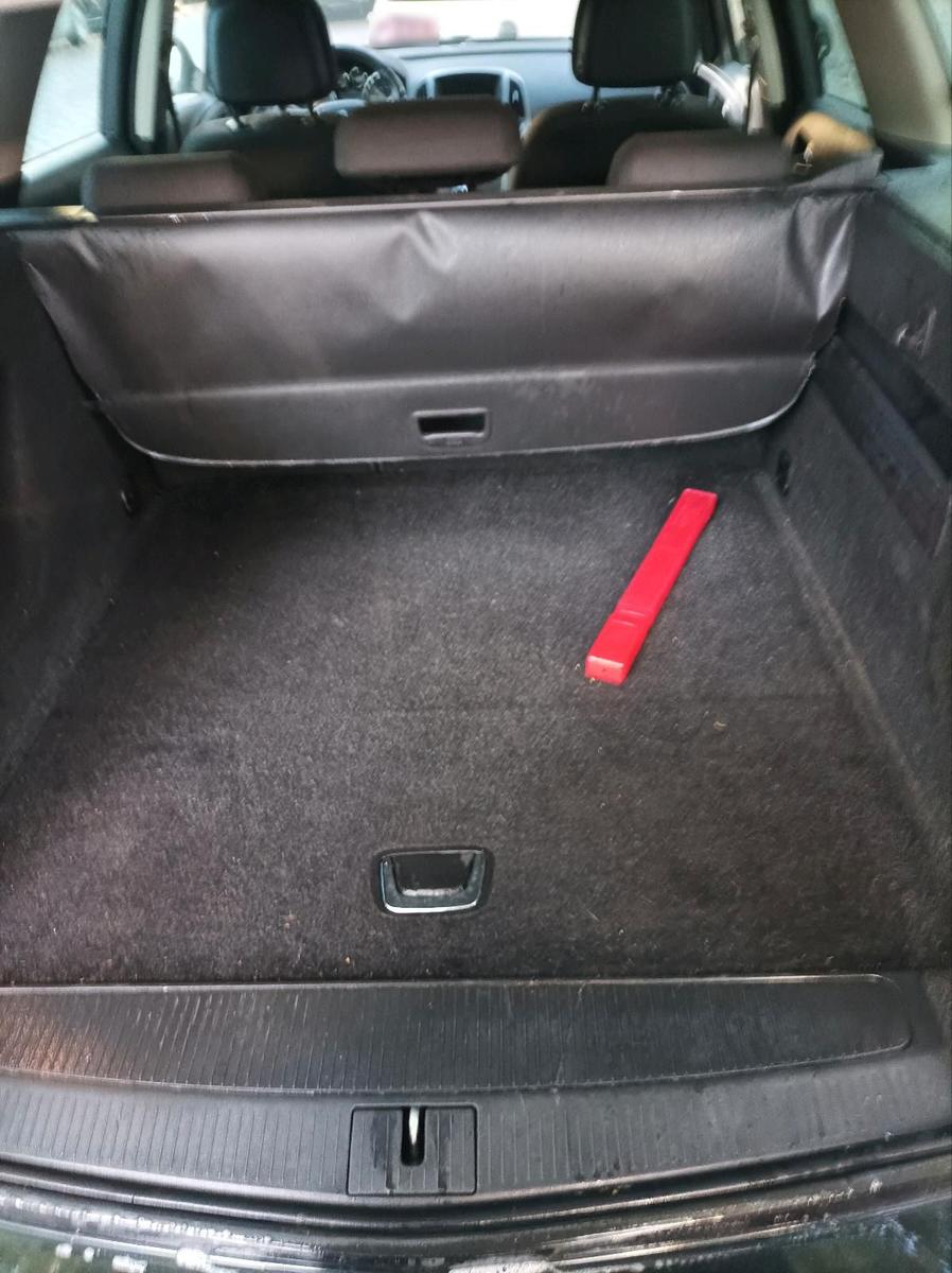 Opel Astra 2015 — photo 12