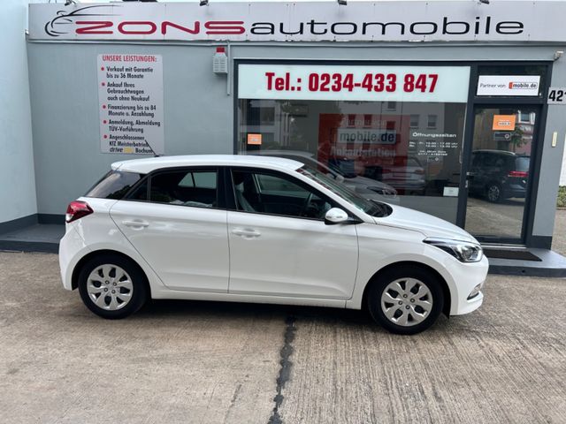 Fahrzeugabbildung Hyundai i20 +1.Hand+NaviZB+SHZ+WR+SR+Klima+