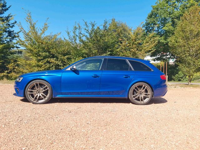 Audi RS4 Avant S-Tronic, Panorama, Scheckh...