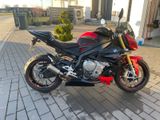 BMW S1000R - KICKSTARTER