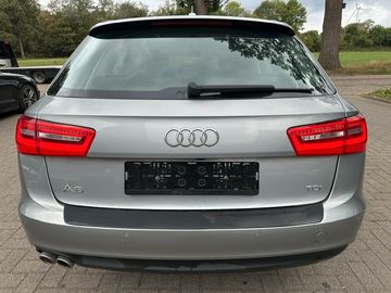 Audi A6 - 6