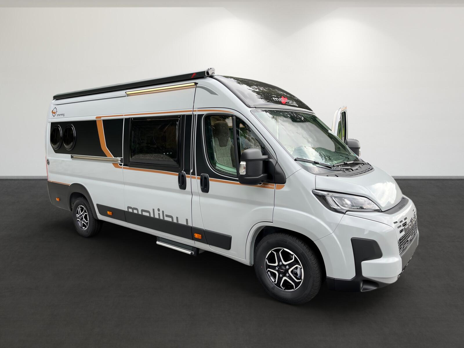 Malibu Van charming GT skyview 640 LE RB two rooms