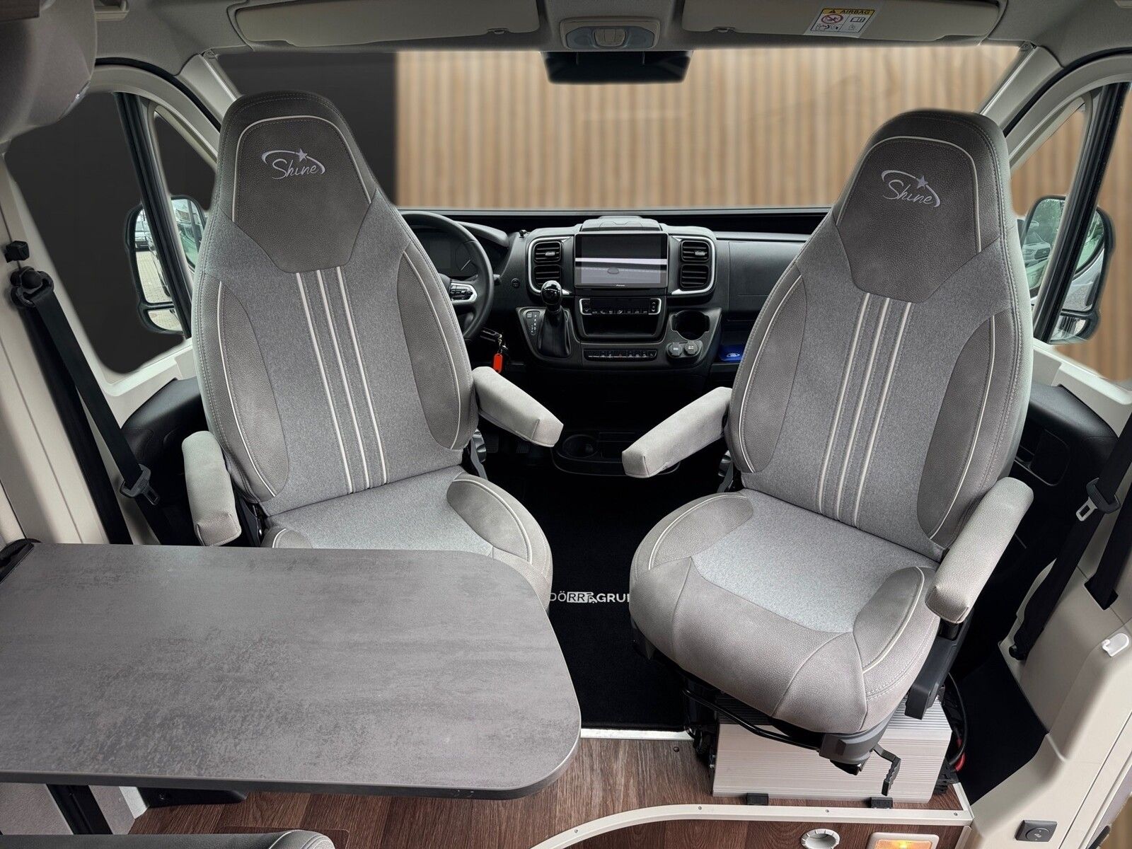 Fahrzeugabbildung Pössl Summit Shine 600 L Fiat 140 PS Winterpa.,ALL-IN