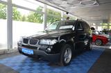 BMW X3 xDrive 20d *AUTOMATIK*LEDER*NAVI*AHK*PDC*SHZ* - gebrauchte BMW X3 aus dem Jahr 2009