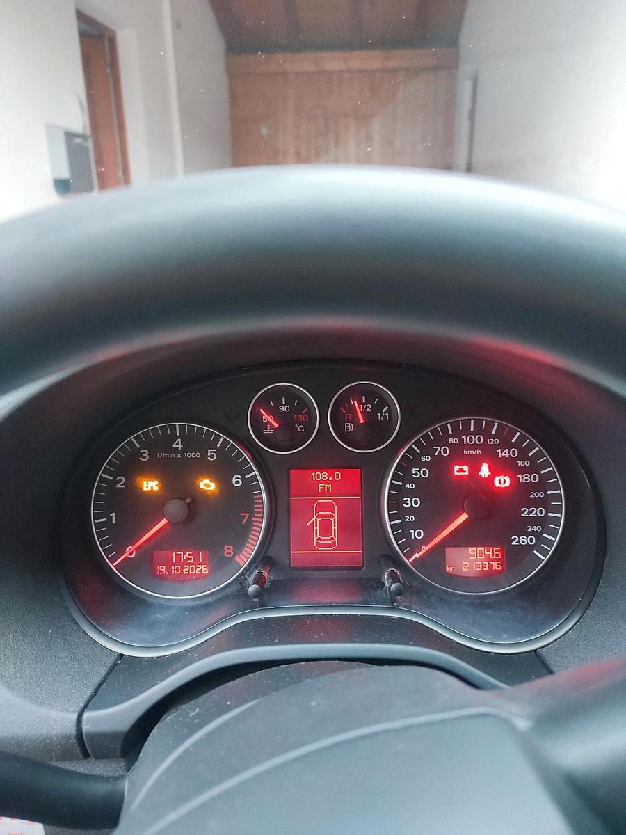 Audi A3 2006 — двигун 116 HP (85kW)