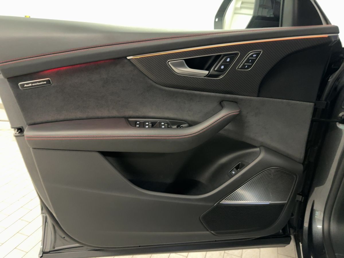 Audi RSQ8 - Bild 17