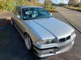 BMW m3 3.0 e36 Coupé - BMW aus 1992: E36