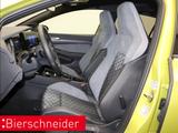 Volkswagen Golf 8 2.0 TSI DSG R-Line IQ.LIGHT NAVI PANORAMA - mit Benzin-Antrieb: Gelb, Limousine