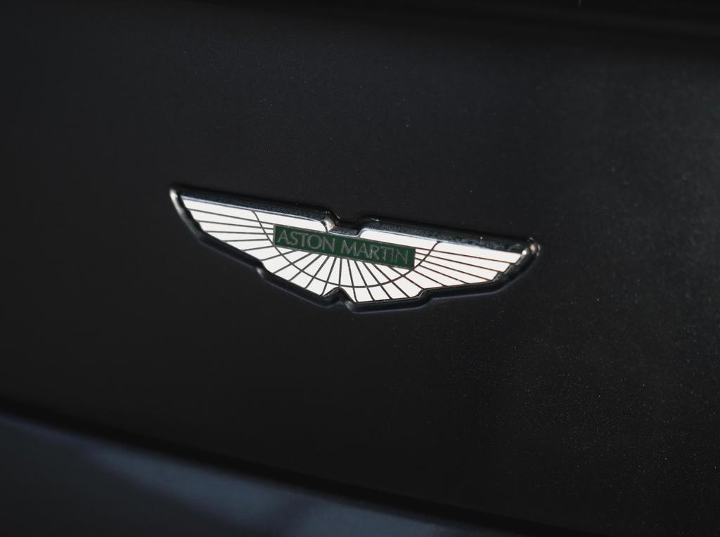 Aston Martin V8 Vantage