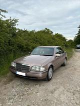 Mercedes-Benz C-Klasse C180 W202 - Mercedes-Benz 180 aus dem Jahr 1994