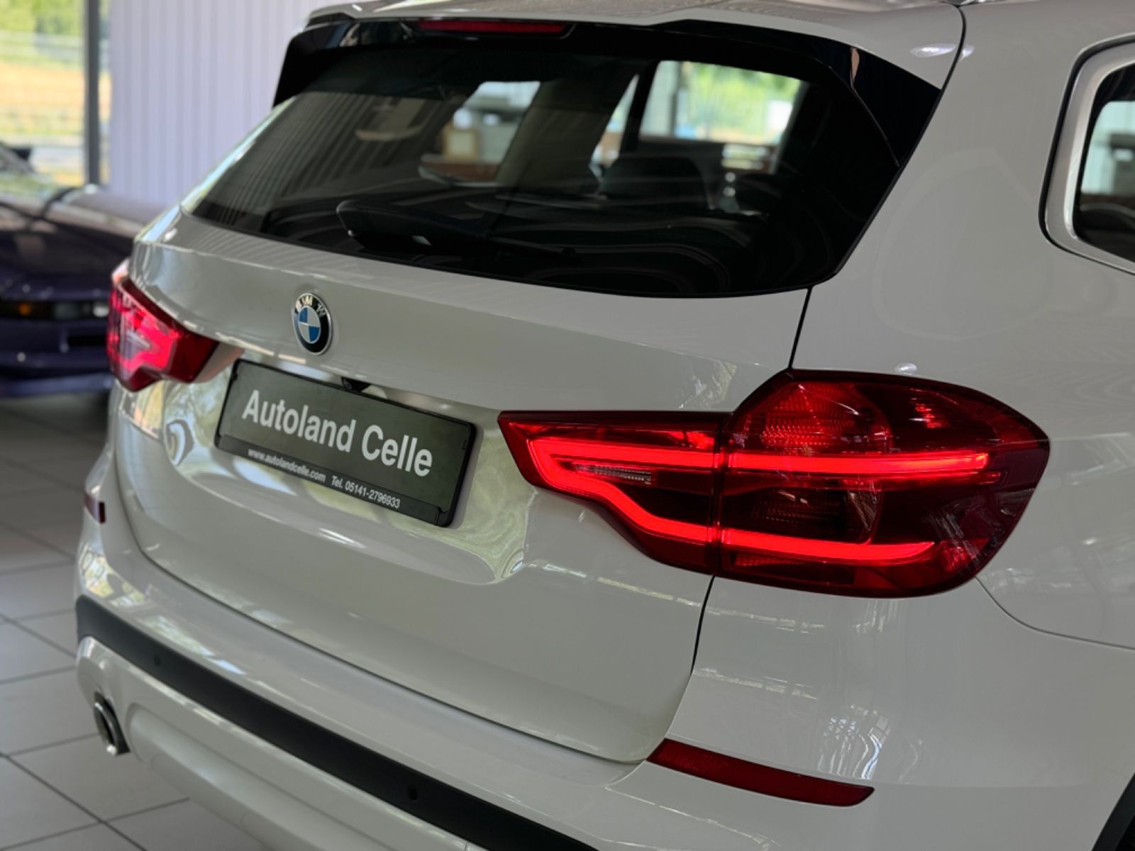 Fahrzeugabbildung BMW X3 xD20i HiFi Kamera Leder Alarm M Sport LED 19"