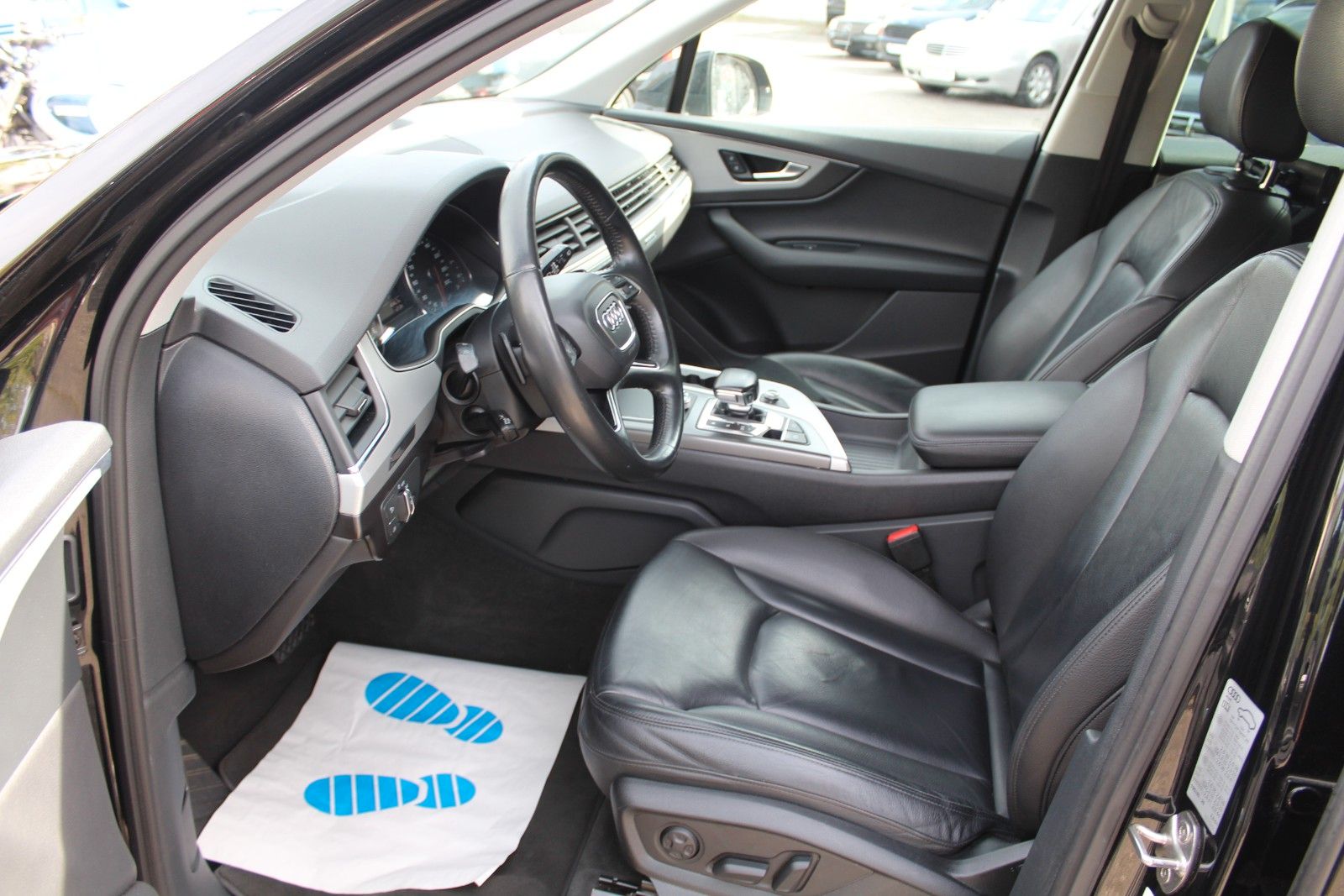 Q7  3.0 TDI quattro S-Line Quattro Tiptronic