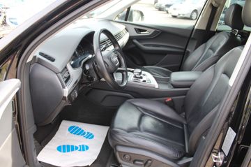 Audi Q7 - 12