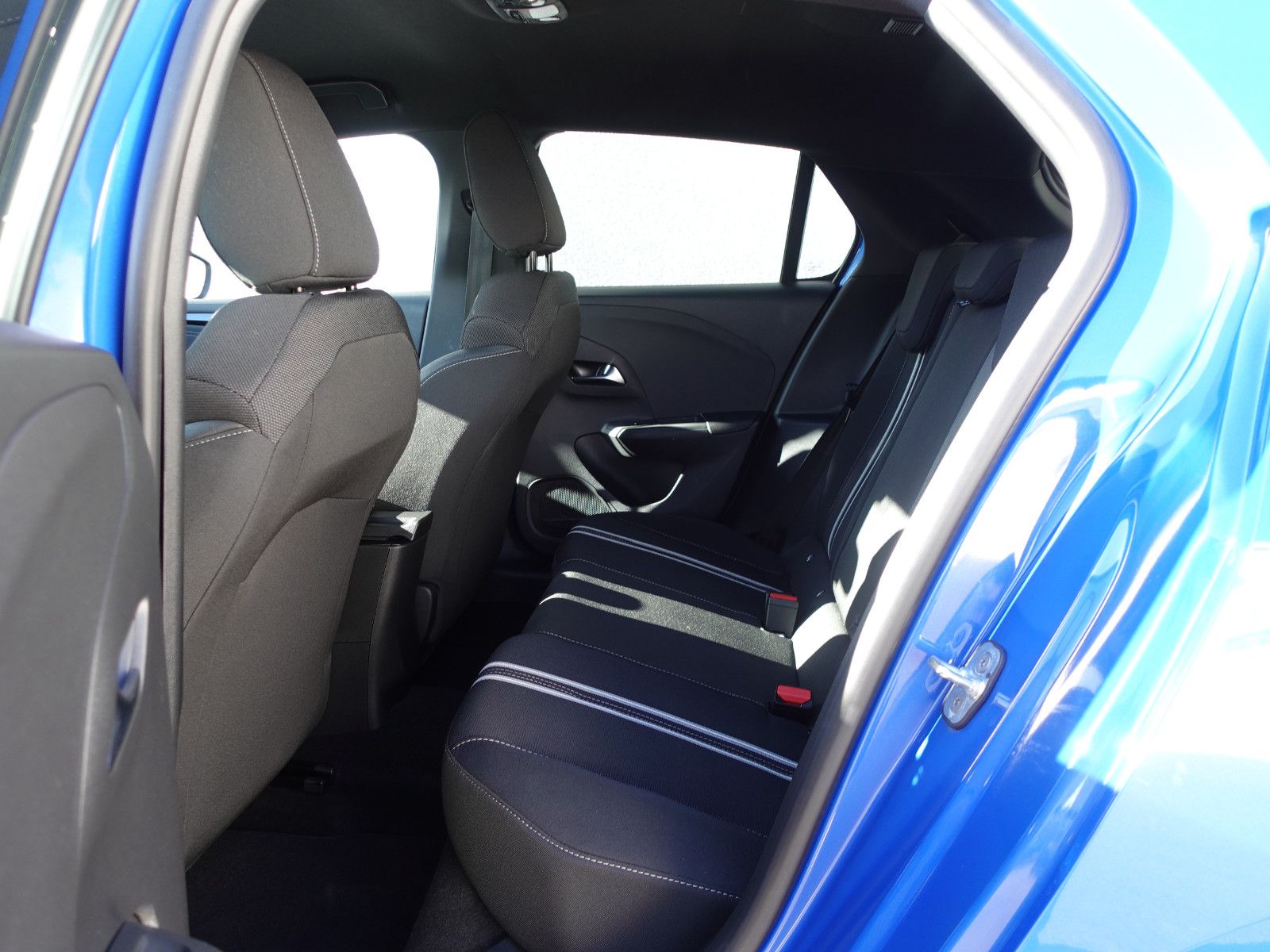Fahrzeugabbildung Opel Corsa 1.2Turbo  GS Allwetter,SHZ,PDC,Kamera,Navi