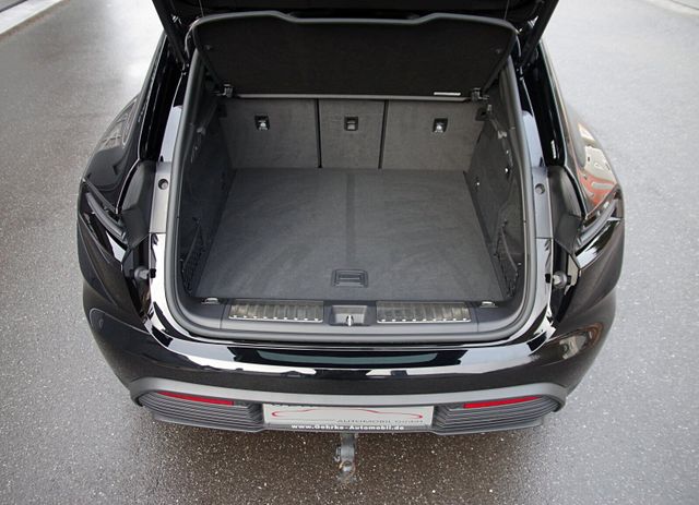 Porsche Macan 4*ACC,AHK,PANO,BOSE,Head-Up,Beifahrerdisp*