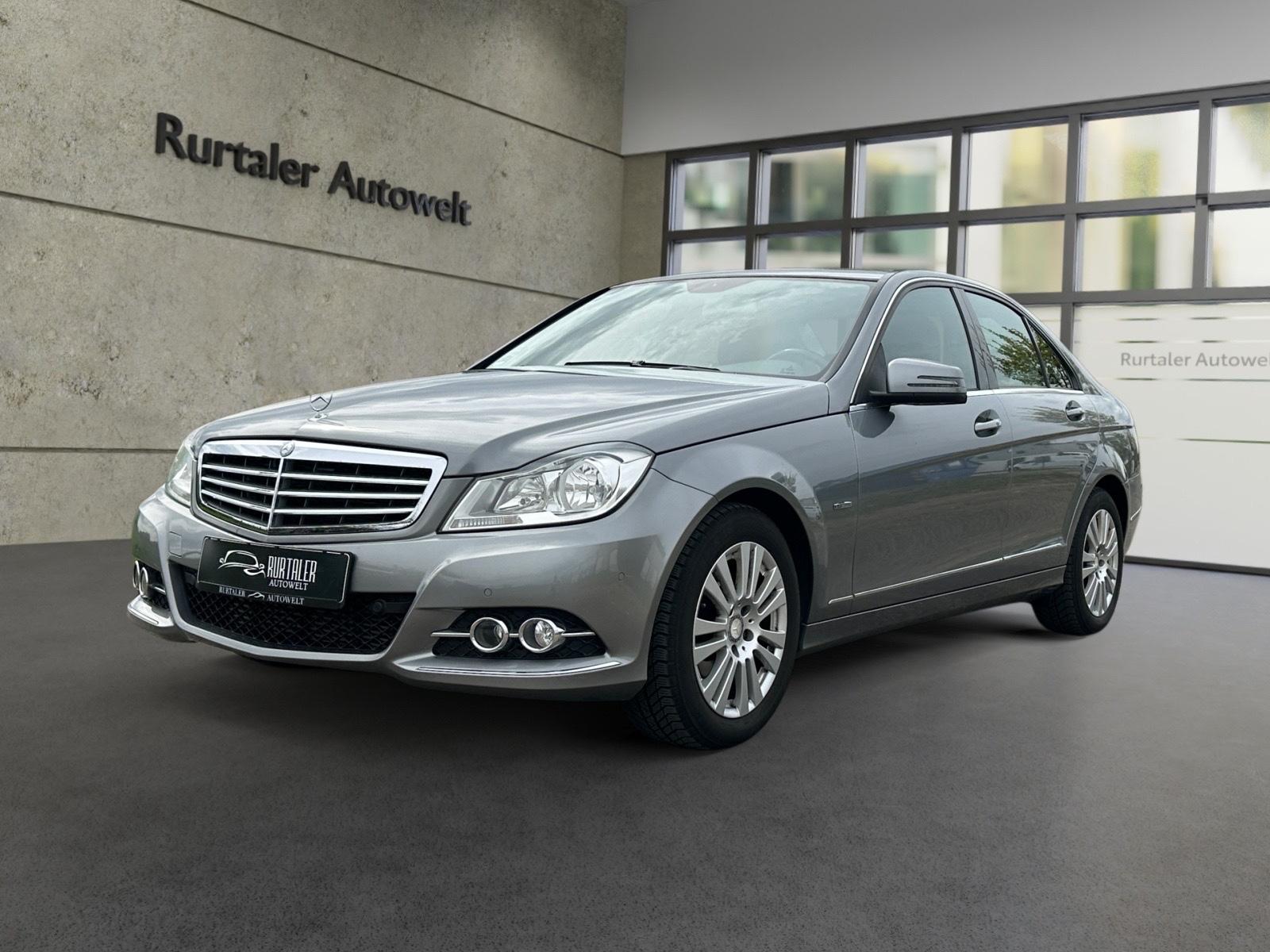 Mercedes-Benz C 180 C Limousine C 180 CGI BlueEfficiency *NAVI