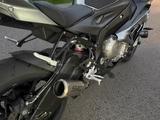 BMW S1000RR mit SC Project und Sturzpads - BMW 1000 S