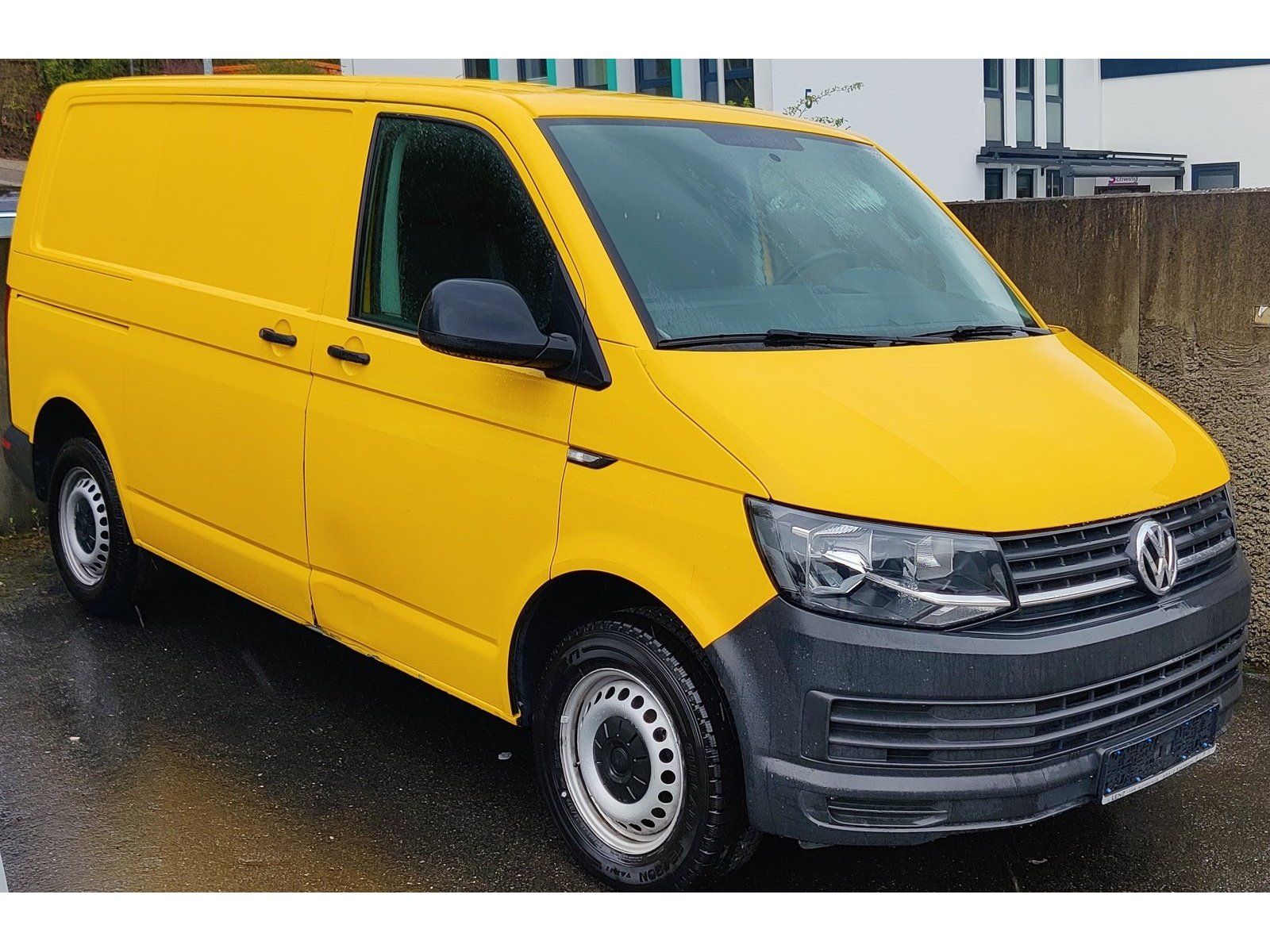 Fahrzeugabbildung Volkswagen T6 Transporter Kasten TDI *mit Gebrauchsspuren
