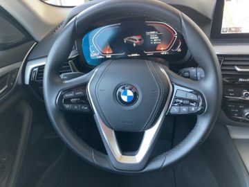 BMW 520 - 9