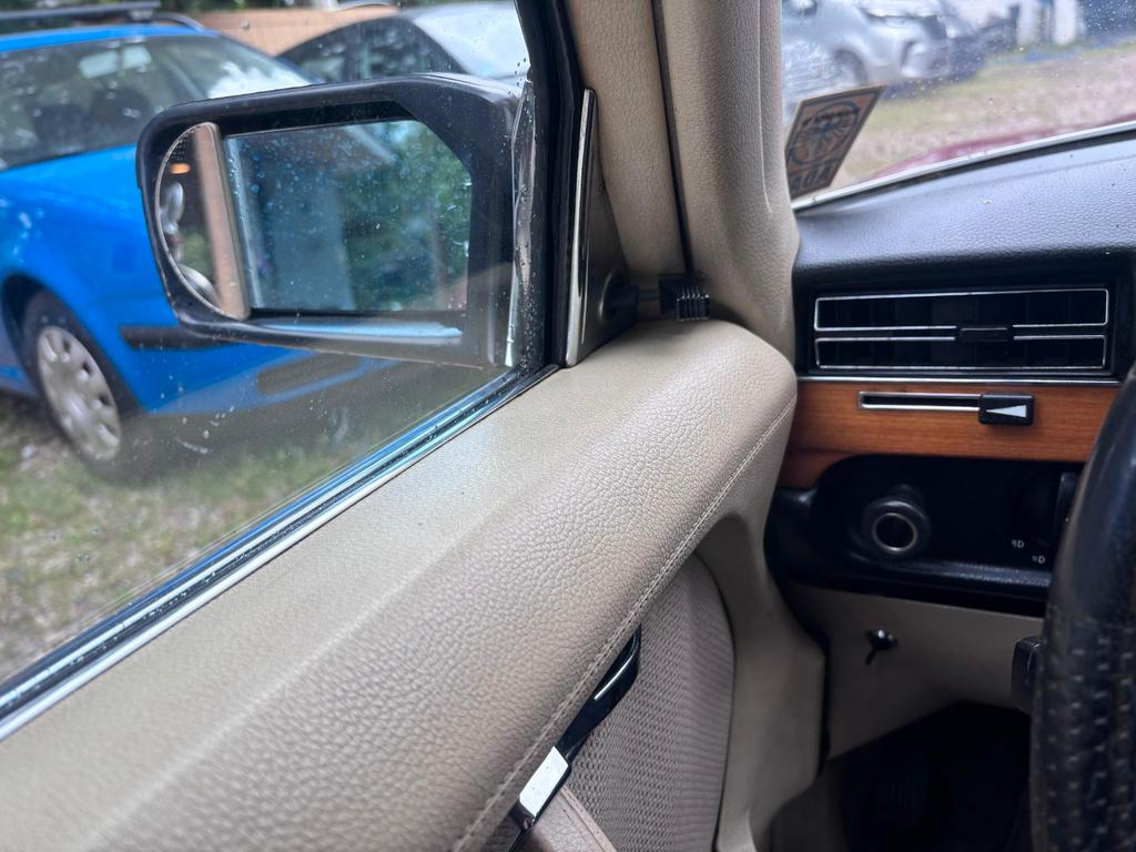 Mercedes-Benz 280