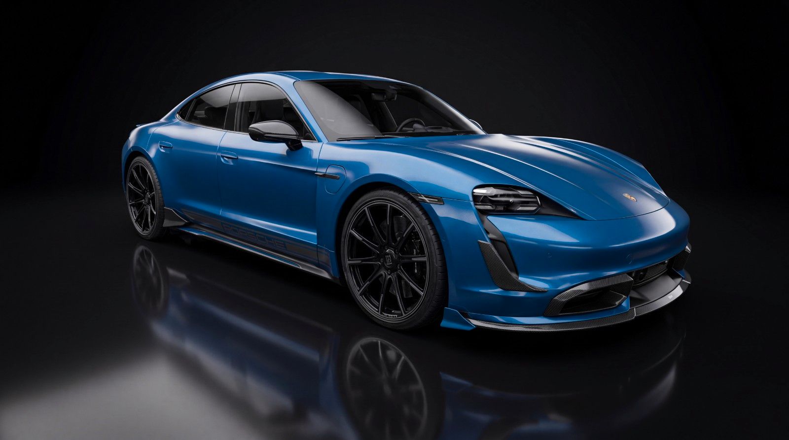 Porsche Taycan Turbo S / BRABUS / Carbon