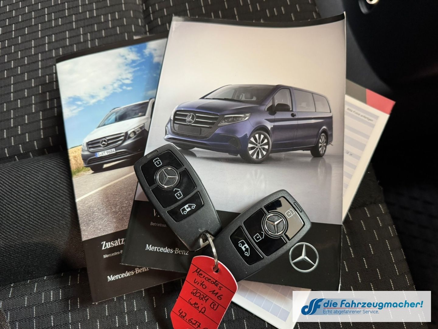 Fahrzeugabbildung Mercedes-Benz Vito Kasten 116 CDI RWD PRO lang Navi Apple CarP