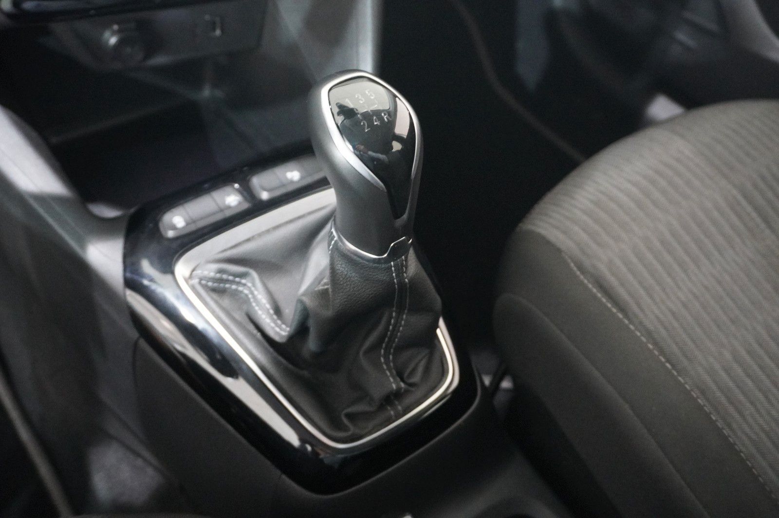 Fahrzeugabbildung Opel Corsa F 1.2 ELEGANCE NAVI/LED/TEMP./SPORT/DAB+