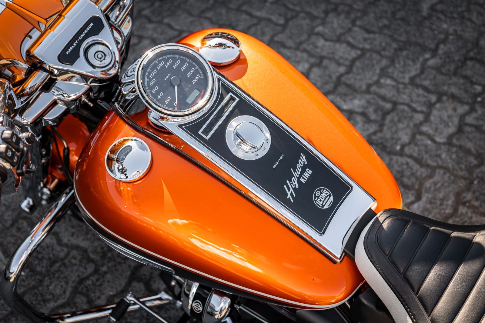 Fahrzeugabbildung Harley-Davidson Electra Glide Highway King  - JEKILL&HYDE  -