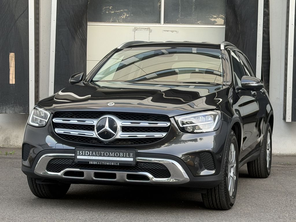 Image of Mercedes-Benz GLC 200