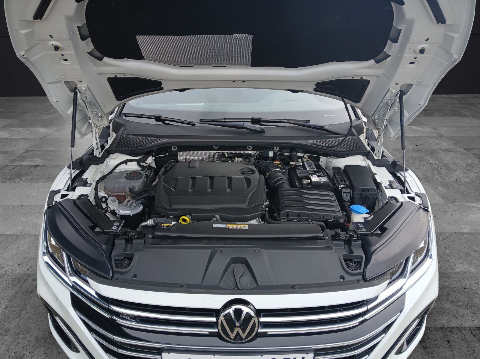 Fahrzeugabbildung Volkswagen Arteon SB TDI DSG R-Line 4M LED AHK Navi HUD ACC