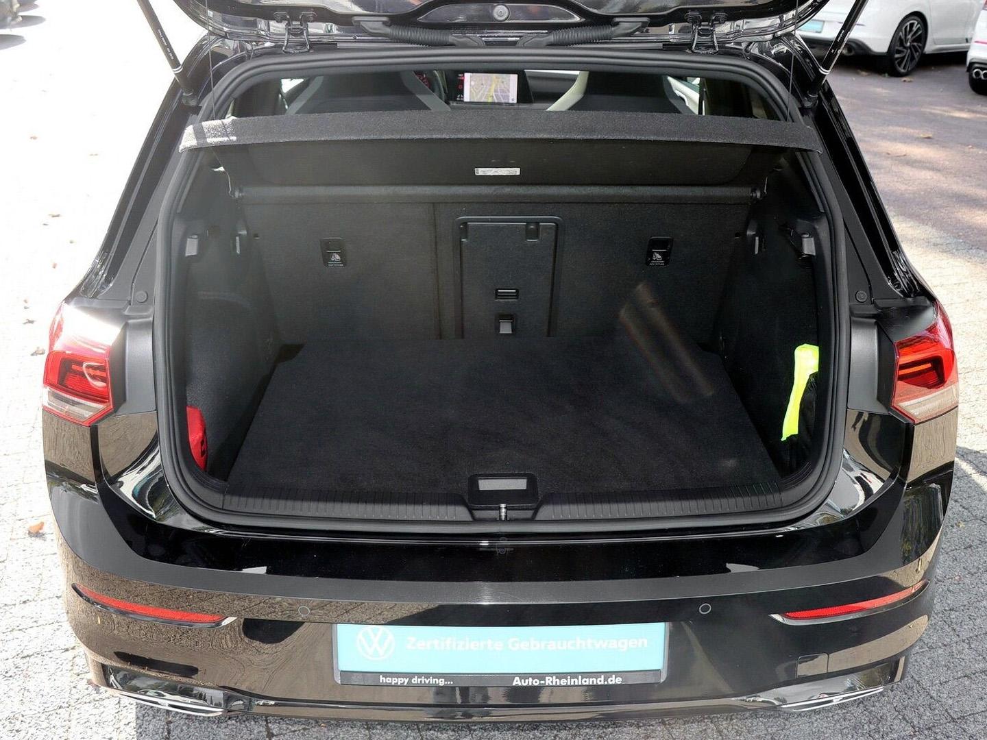 Volkswagen Golf VIII R-Line 1.5 eTSI OPF DSG PANO/ACC/LED/N, миниатюра 15