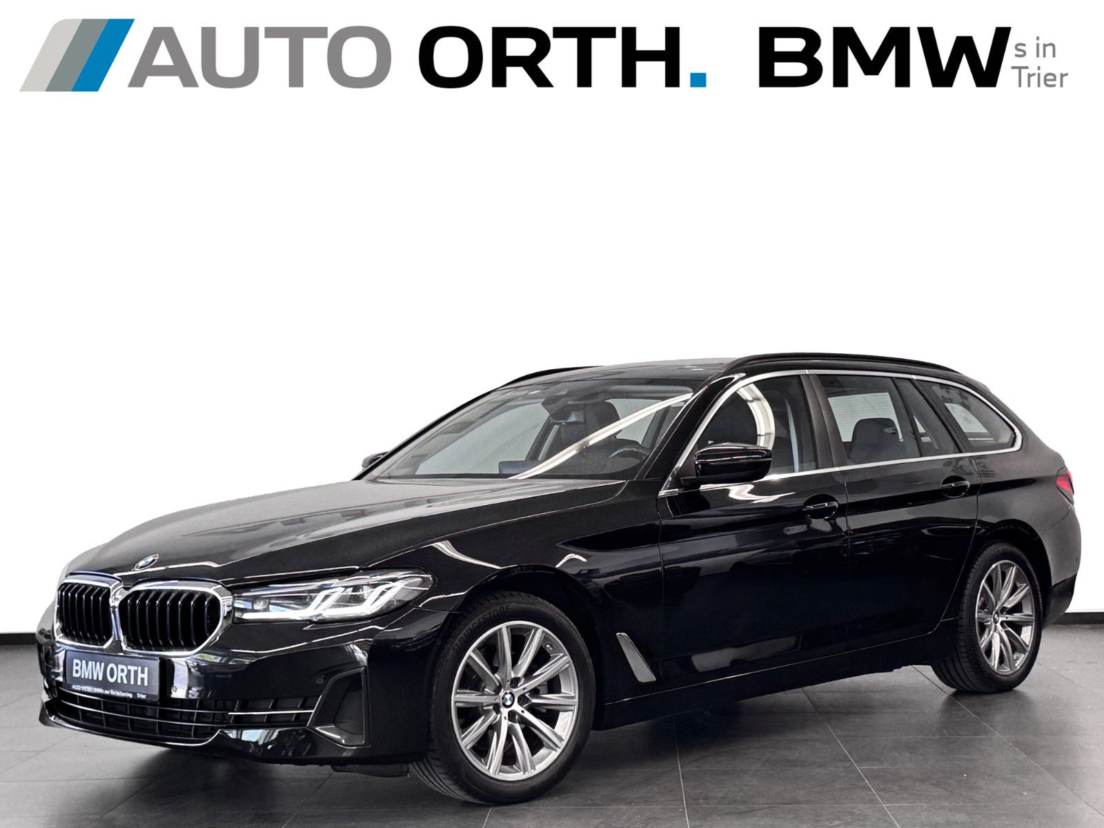BMW 520d Touring AUT. LEDER PANO HUD KOMF.SITZE AHK