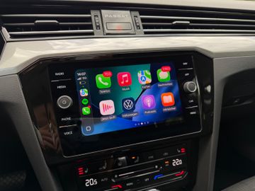 Volkswagen Passat Variant - 11