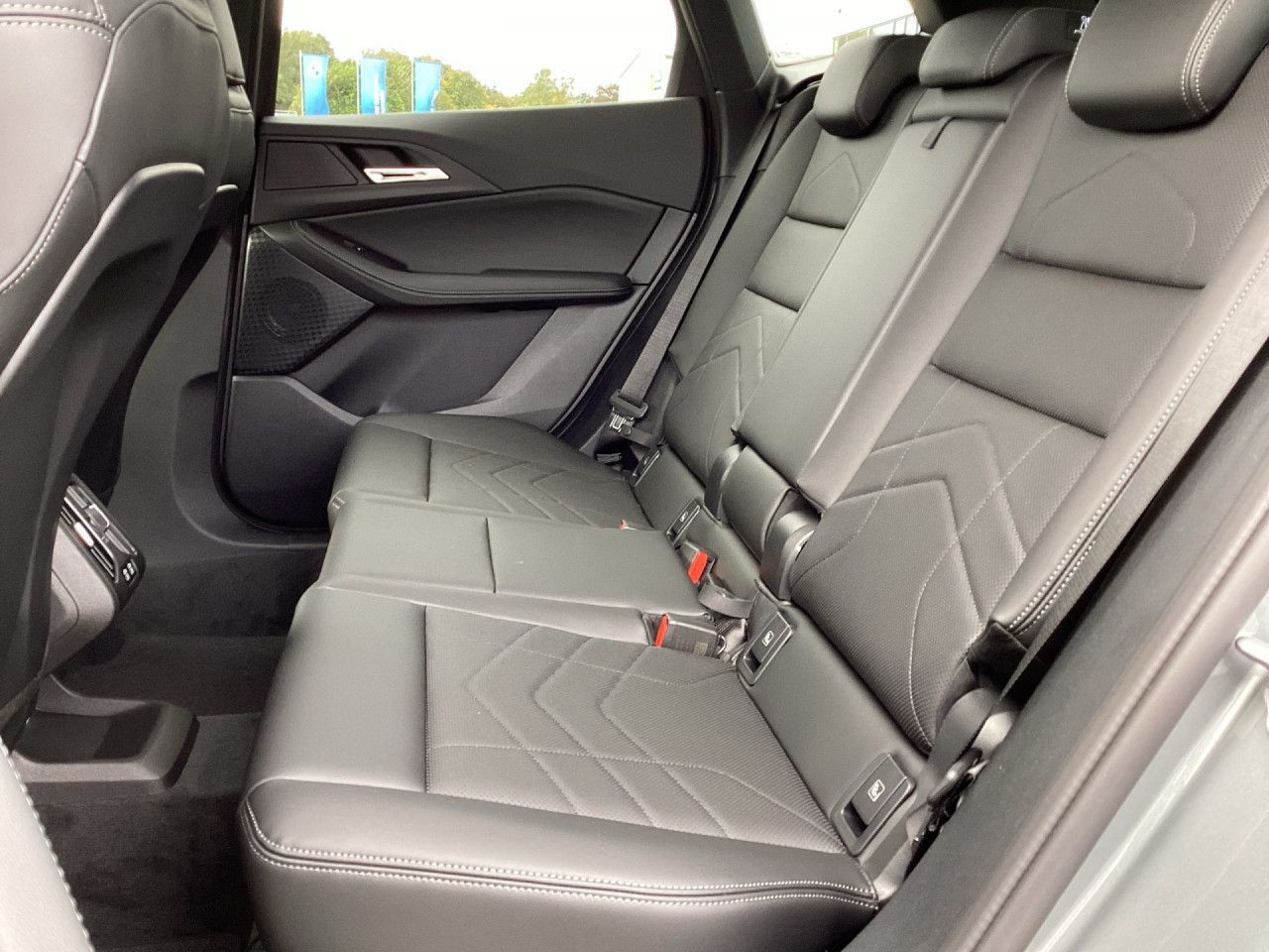 BMW 218 Active Tourer - Bild 13