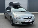 Opel Astra J Sports Tourer Design Edition - Opel Astra aus 2011: Sports Tourer