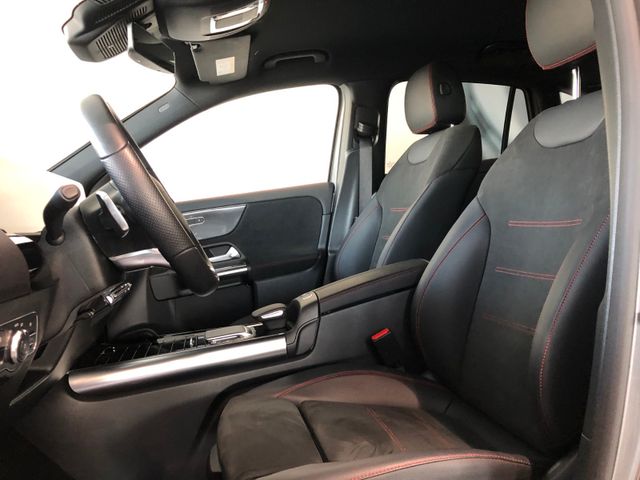 Fahrzeugabbildung Mercedes-Benz GLA 200 d 4M AMG/Night/AHK/Multibeam/Kamera/20"