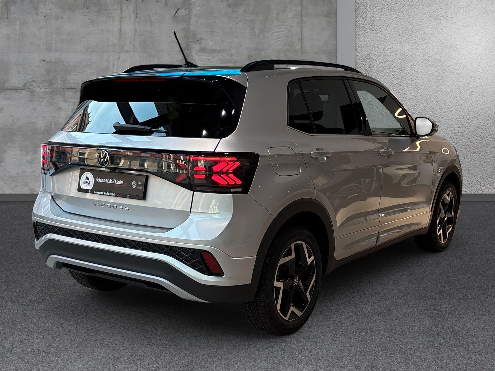 Fahrzeugabbildung Volkswagen T-Cross 1.0 TSI R-Line AHK Kamera Navi AppConnec