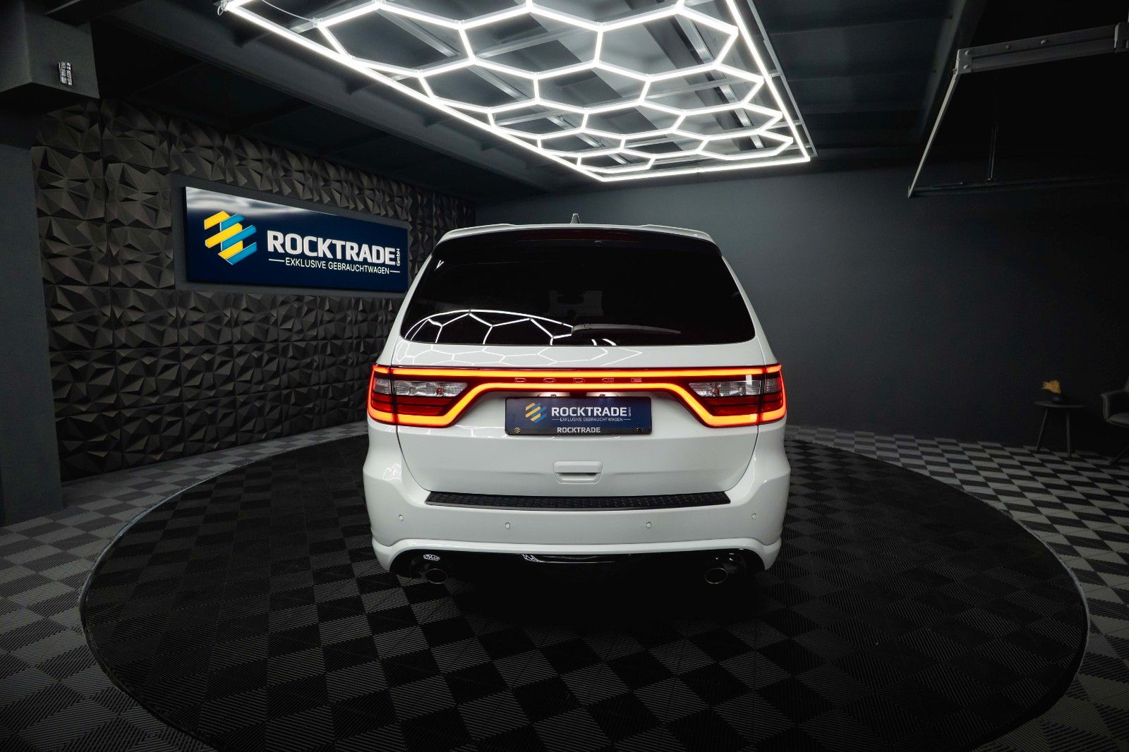 Fahrzeugabbildung Dodge Durango 5.7 V8 R/T  4x4 Night Paket *LED*1.Hand*