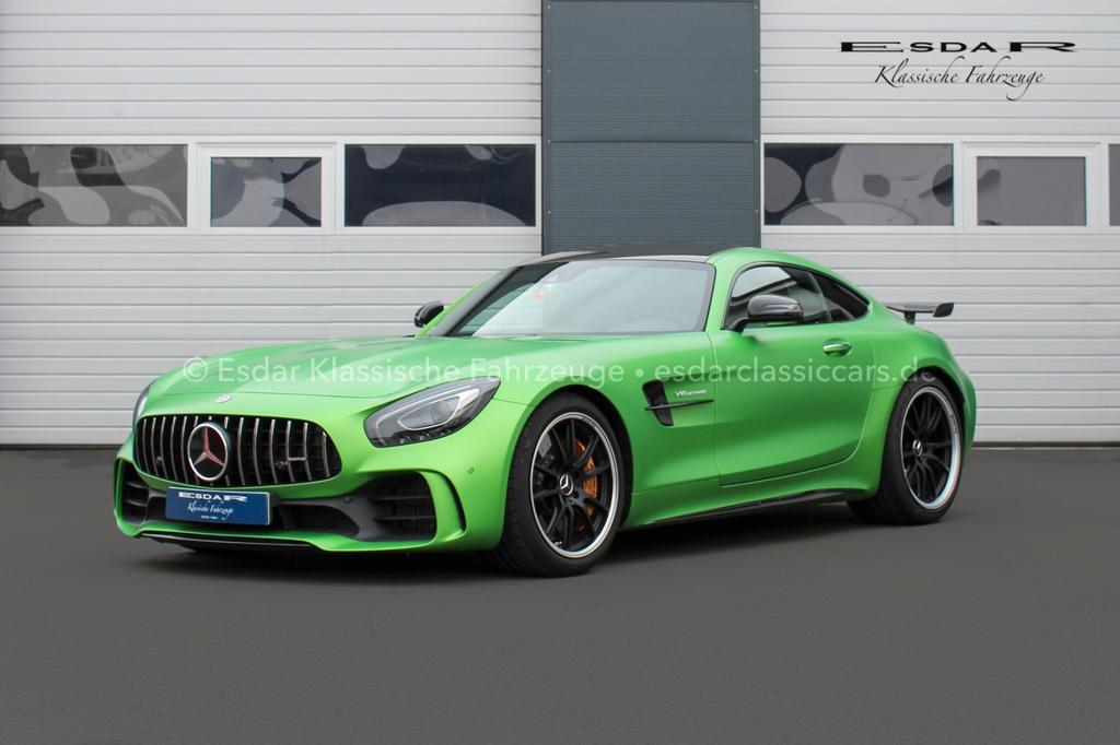 Mercedes-Benz AMG GT R
