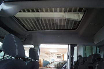 Ford Tourneo Connect  1.6TDCi Titanium PANODACH-AHK-