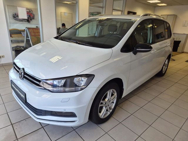 Volkswagen Touran IQ.DRIVE  / 1. HAND / MWST
