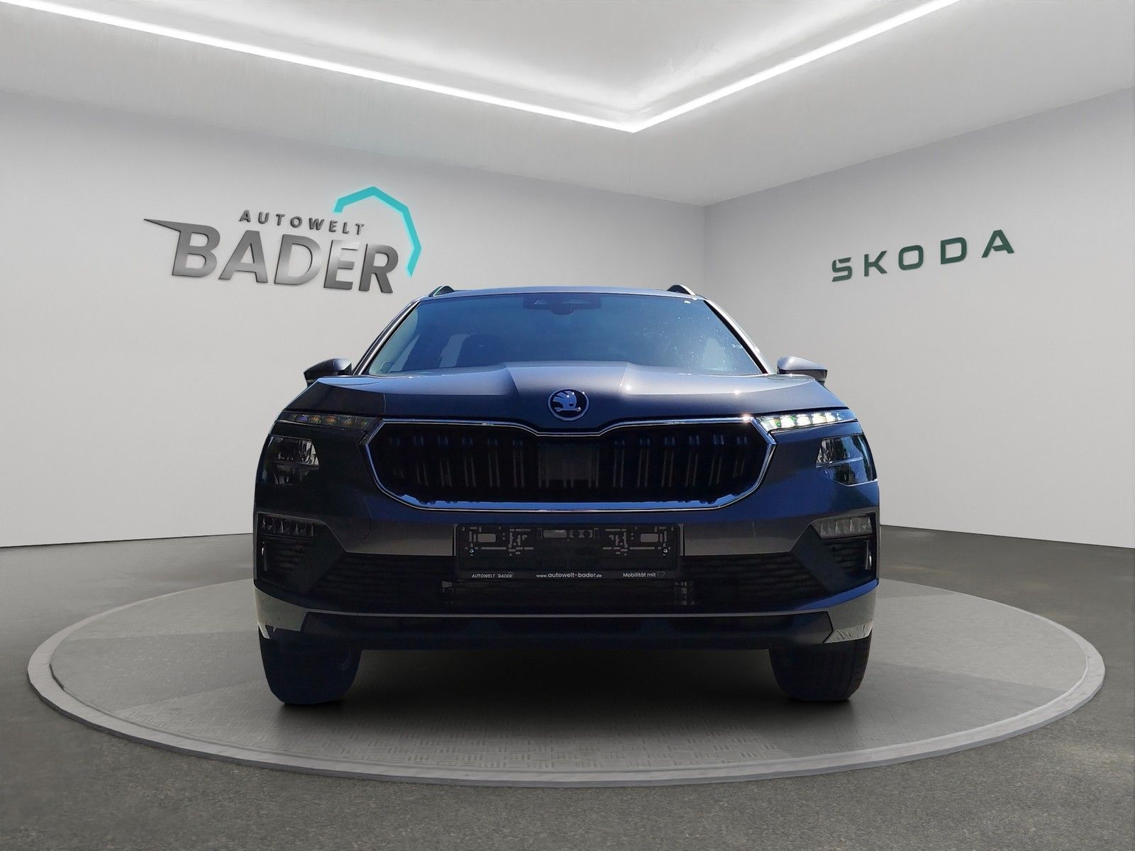 Skoda Kamiq Essence 1,0 TSI 85 kW 6-Gang-Schal imagem 2
