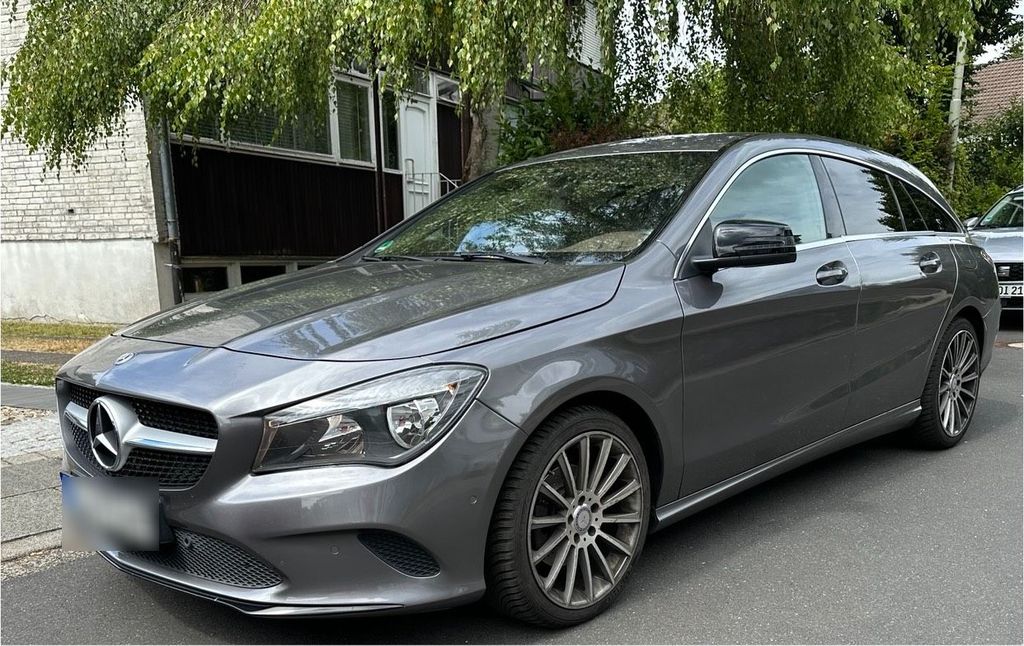 Image of Mercedes-Benz CLA 180 Shooting Brake