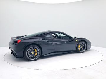 صورة 7 لـ 2016 Ferrari 488 GTB