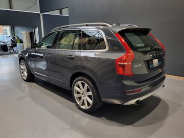 Volvo XC90 - 5