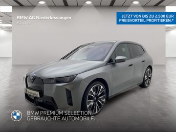 BMW Leasingangebot: BMW iX xDrive60 M Sport Bowers & Wilkins AHK Kamera