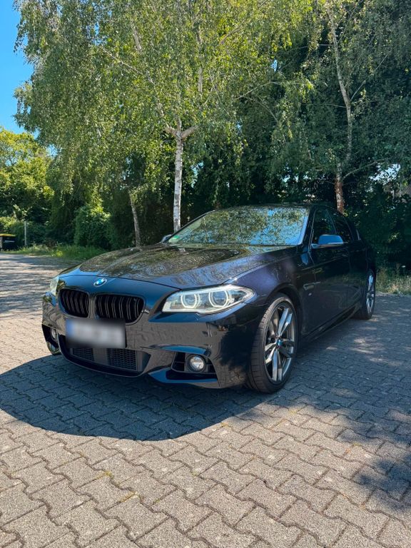 Image of BMW 530