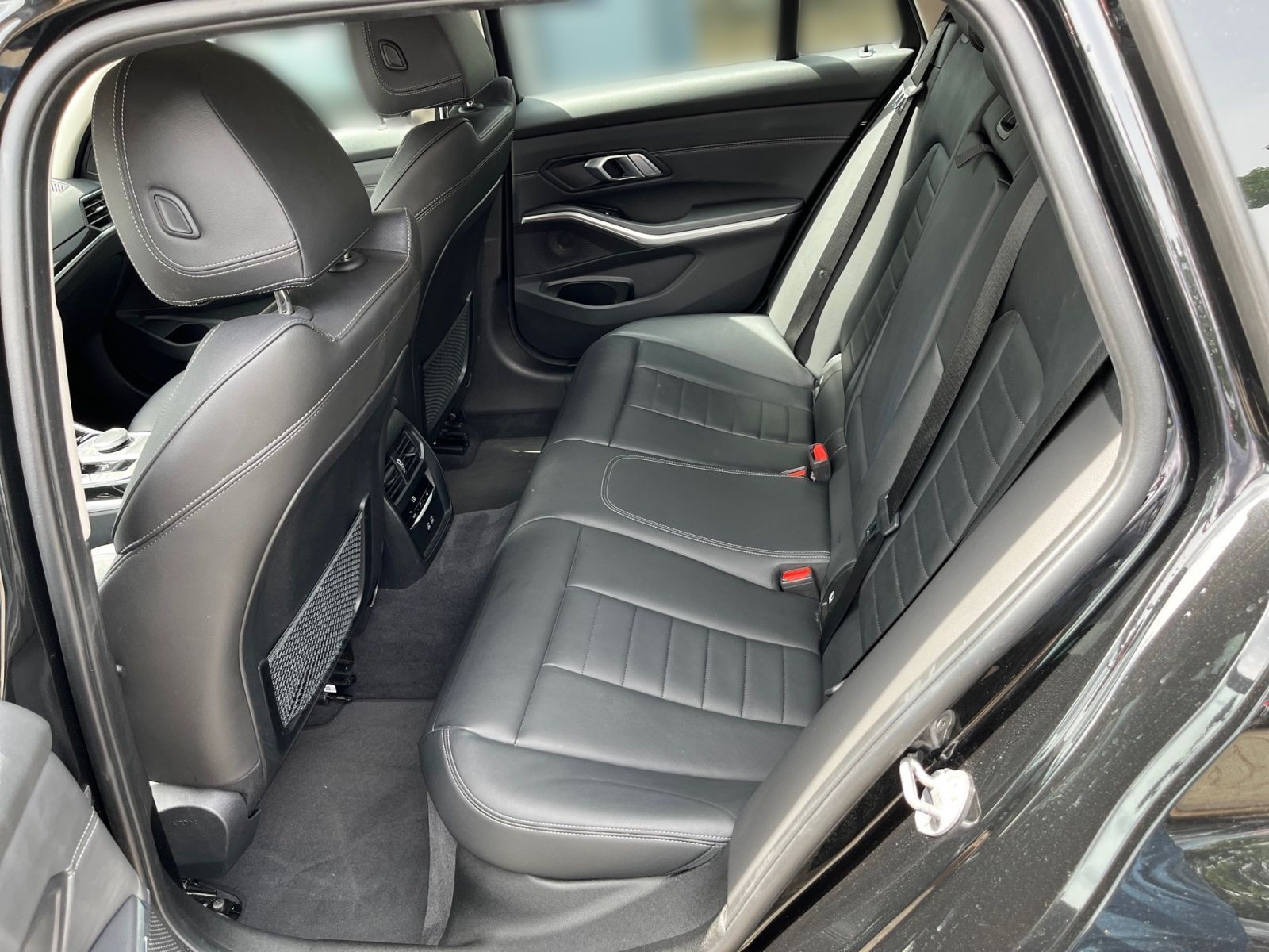 BMW 320 d Mild-Hybrid xDrive Touring PDC*CAM*Laser foto 11