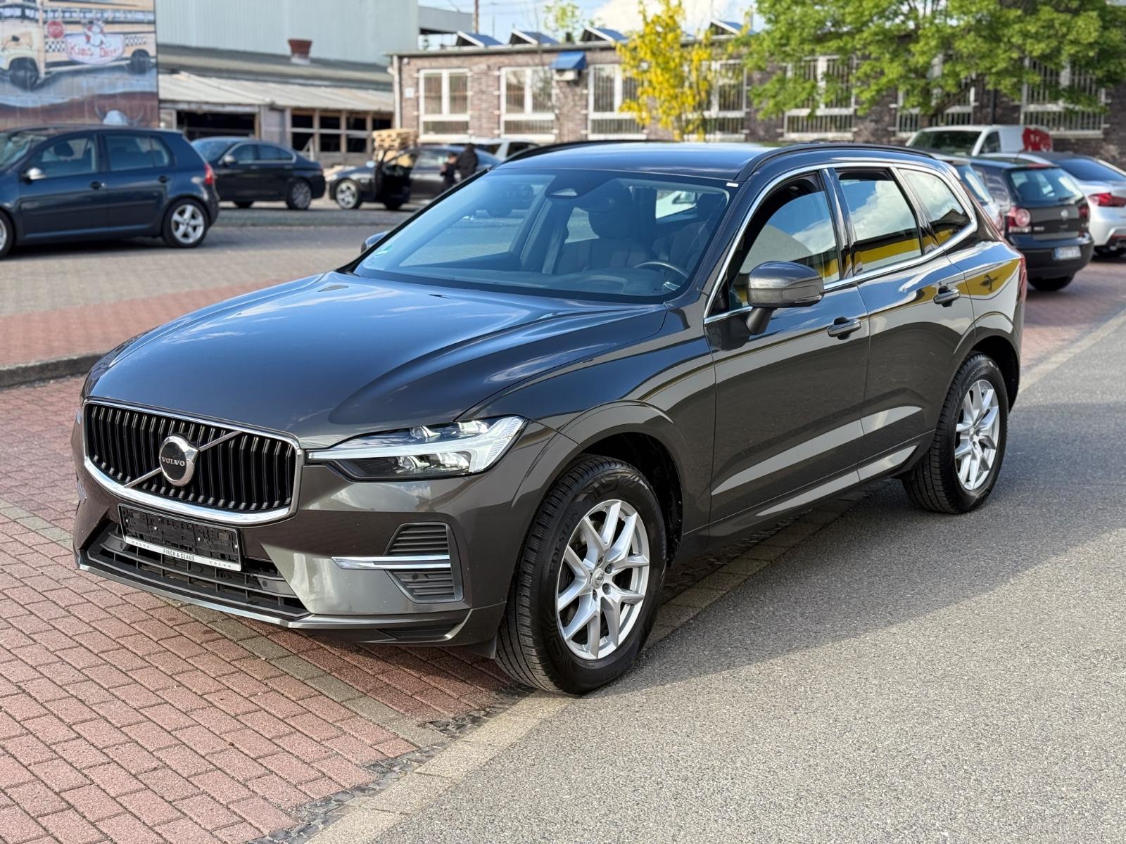 Volvo XC 60 Momentum Pro 2WD AHK Automatik