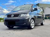 Volkswagen T5 Multivan - gebrauchte VW T5 Multivan aus dem Jahr 2006